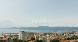 RIJEKA Appartamento vicino al centro con vista mare