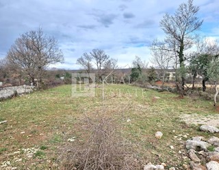 MALINSKA - terreno agricolo