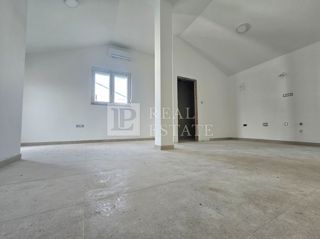 CRIKVENICA - appartamento con una camera da letto in una posizione trafficata