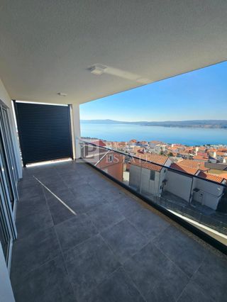 CRIKVENICA - appartamento in un nuovo edificio con vista panoramica sul mare