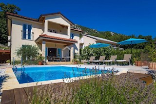 BRIBIR - villa con piscina e vista mare