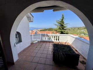 KLENOVICA - casa bifamiliare, a 400 m dal mare