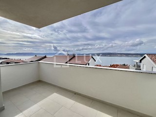 CRIKVENICA - nuova costruzione, appartamento 122m2, vista mare