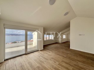 CRIKVENICA - attico 110m2, vista mare