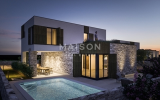 Casa Zaton, Šibenik - Okolica, 171m2