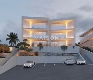 Esclusiva – Dintorni di Albona, Vista Panoramica sul Mare S1