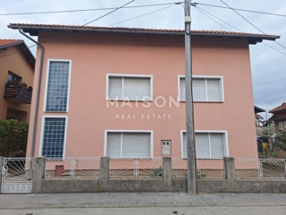 Casa Donja Dubrava, 328,47m2
