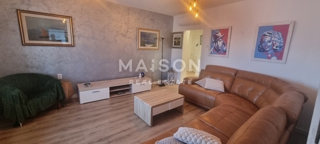 Appartamento Ristrutturato e Arredato a Umago – Ottima Posizione Vicino al Mare e al Centro