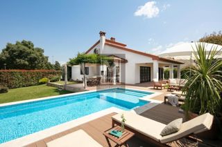 Poreč, dintorni, eccellente casa distaccata con una piscina a 2,5 km dalla città!