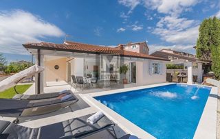 Parenzo, dintorni, fantastica casa a un piano con piscina!