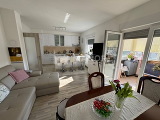Appartamento Viškovo, 64m2