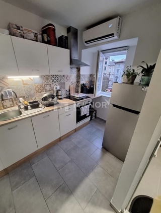 Commerciale Sušak, Rijeka, 61m2