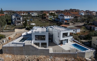 Casa Brzac, Krk, 135m2