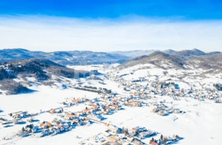 Terreno edificabile Mrkopalj, 1.999m2