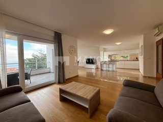 Appartamento Ičići, Opatija - Okolica, 130m2