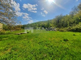 Mihotići, Matulji, 1.100m2