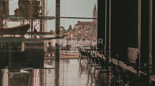 Commerciale Rovinj, 107m2