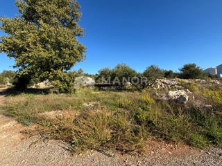 Terreno edificabile Krk, 758m2