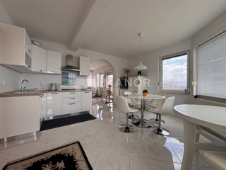 Appartamento Dobreć, Opatija - Okolica, 99m2