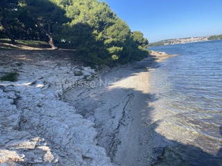 Medulin, Premantura - Casa con piscina, a soli 400m dalla spiaggia