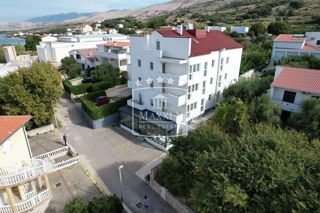 Albergo Pag, 1.200m2