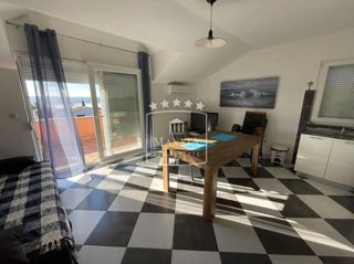 Casa Maslenica, Jasenice, 398,75m2