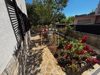 Casa Turanj, Sveti Filip I Jakov, 211m2