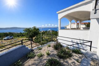 Casa Starigrad, 228m2