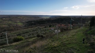 Terreno con una bellissima vista, Buie, Istria