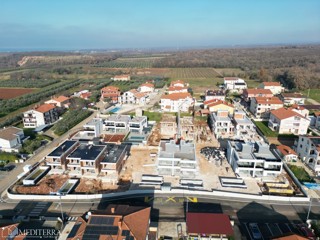 Contessa Residence 4., nuova costruzione con piscina, Novigrad Istria