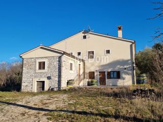 Casa Lindar, Pazin - Okolica, 288m2