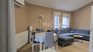 Appartamento Sv. Polikarp / Sisplac, Pula, 81,85m2