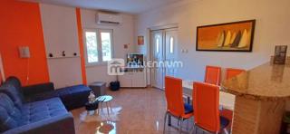 Casa Hlapa, Dobrinj, 180m2