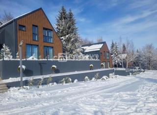 Casa Ravna Gora, 100m2