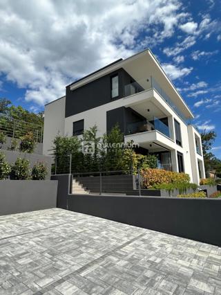 Appartamento Costabella, Rijeka, 164,37m2