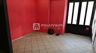 Locale commerciale Belveder, Rijeka, 27m2