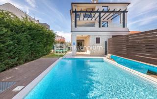 Casa Fažana, 350m2