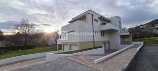 Appartamento Gračani, Podsljeme, 238m2