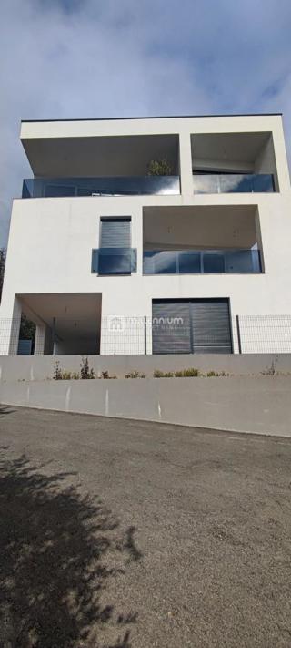 Appartamento Pobri, Opatija - Okolica, 102,61m2