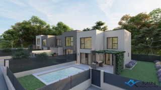 Casa a schiera con piscina a Cittanova