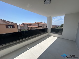 Appartamento al 1° piano con vista mare a Cittanova (S4)