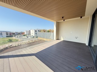 Lussuoso appartamento con vista sul mare - Cittanova ( bD1 )