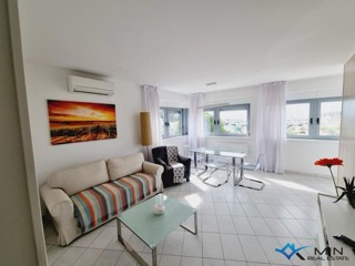 Appartamento con bellissima vista sul mare e sul porto turistico - Cittanova