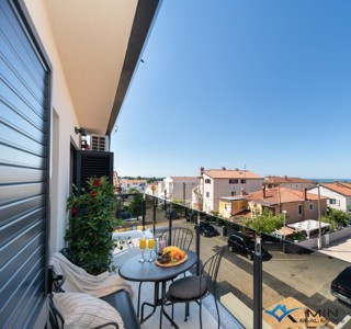 Appartamento con vista mare in ottima posizione a Cittanova