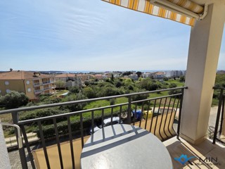 Appartamento con splendida vista mare a Novigrad