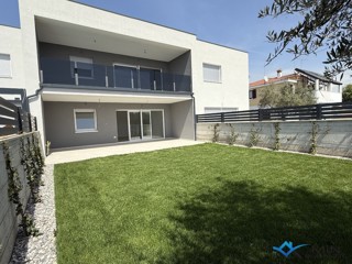 Moderno appartamento con giardino a Cittanova