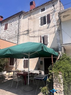 Casa da ristrutturare vicino a Verteneglio