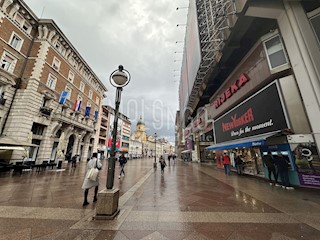 Commerciale Centar, Rijeka, 90m2