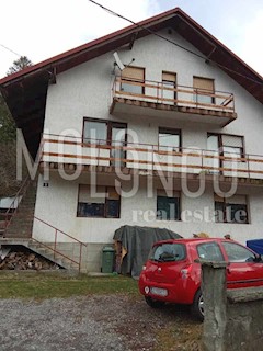 Appartamento/appartamento Dedin, Delnice, 82m2