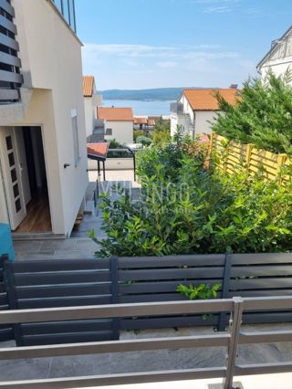 CRIKVENICA, bilocale 59,01 mq con vista mare!